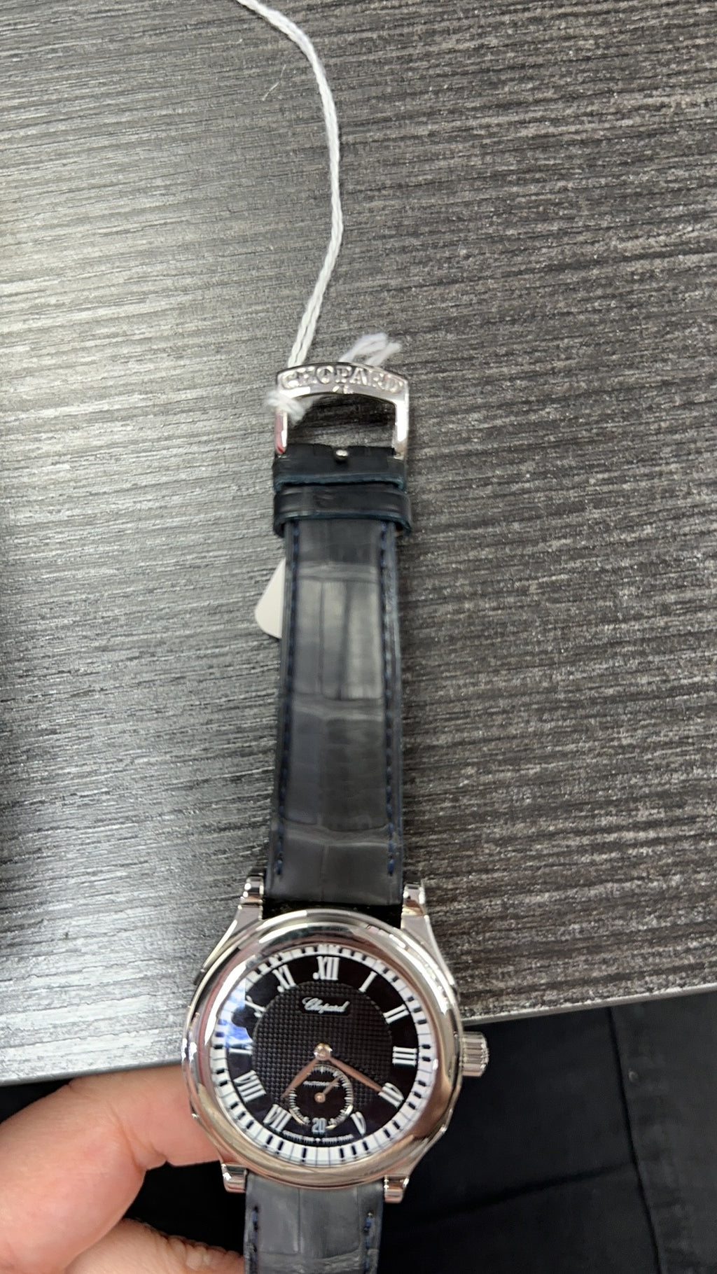 buckle_opened