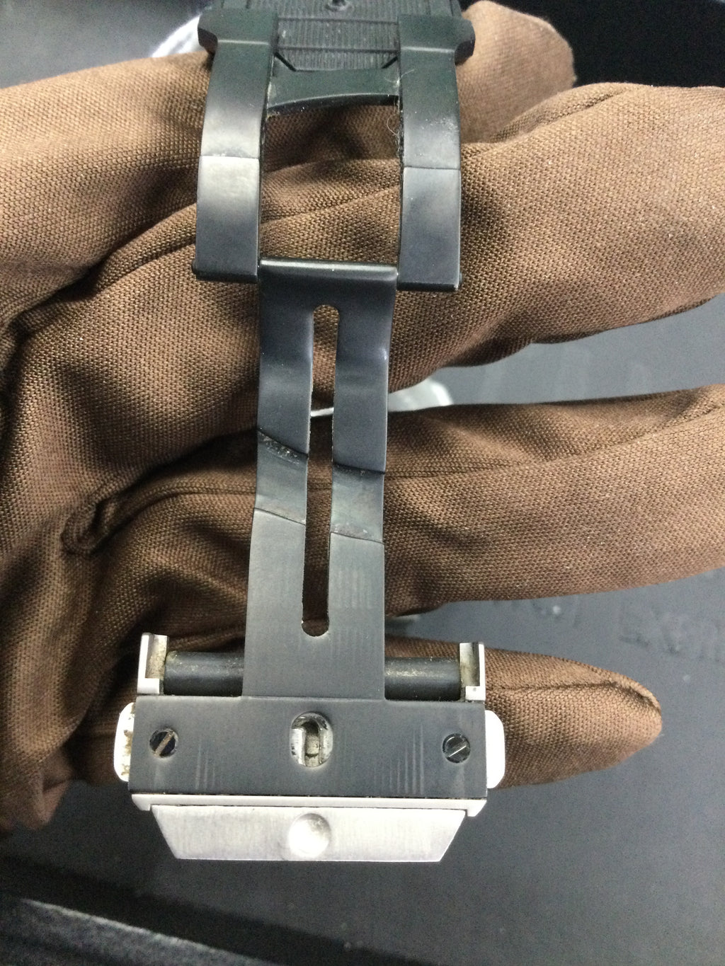 buckle_opened