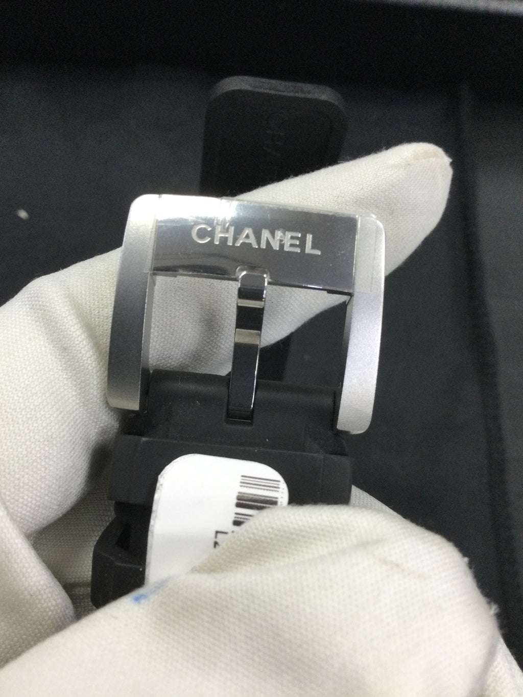 buckle_opened