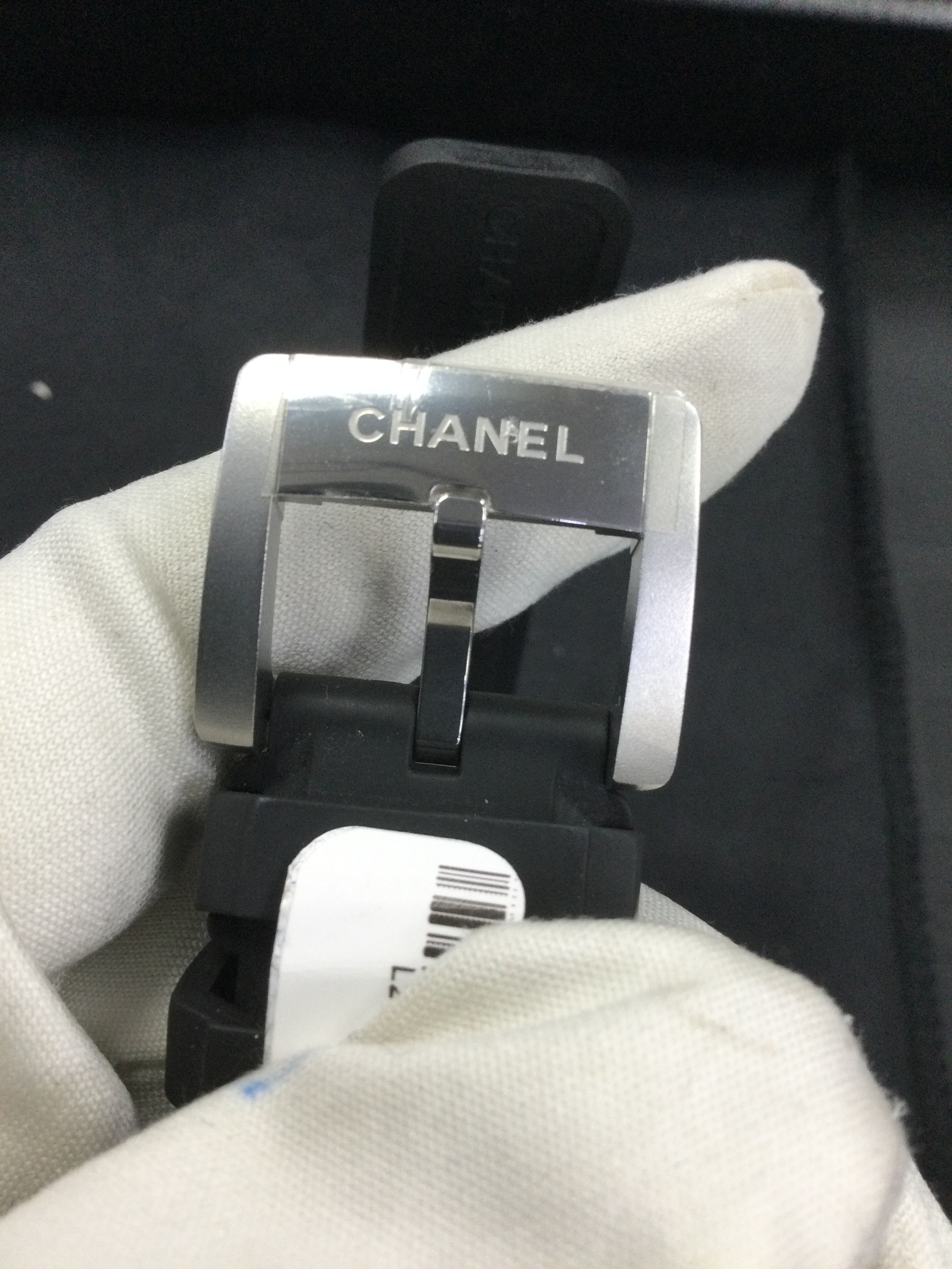 buckle_opened
