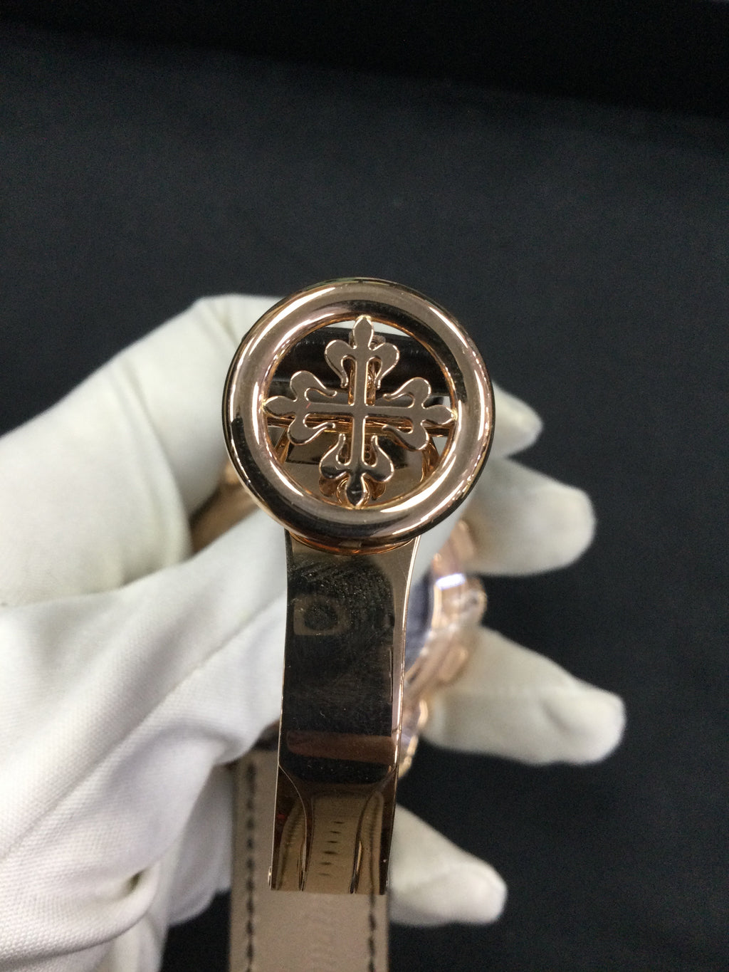 buckle_opened