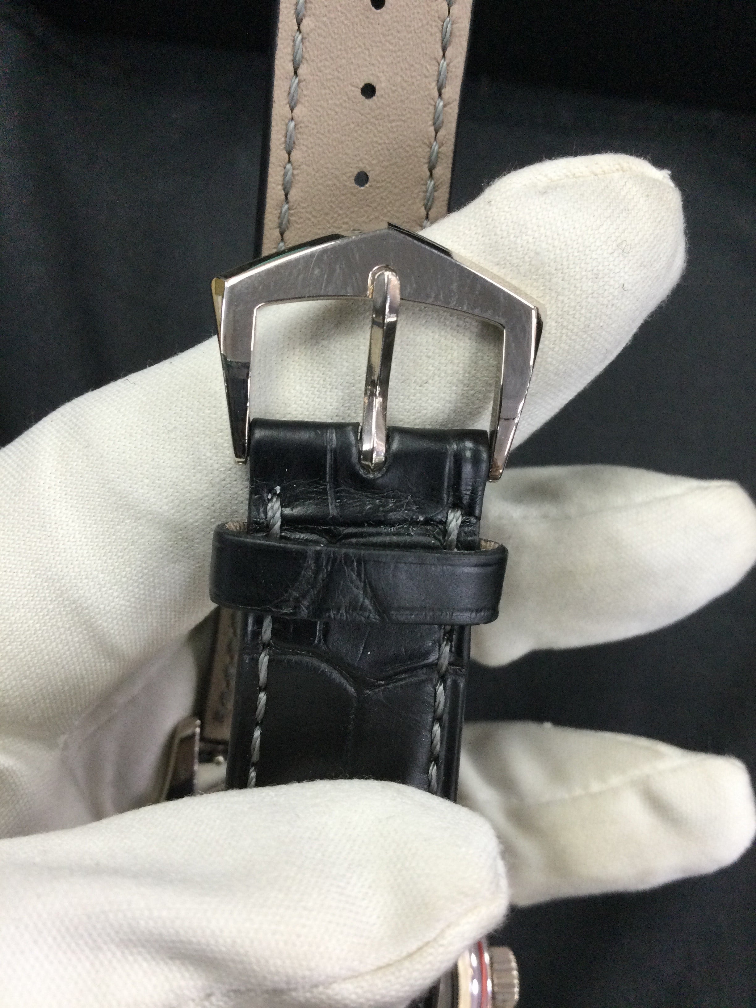 buckle_opened