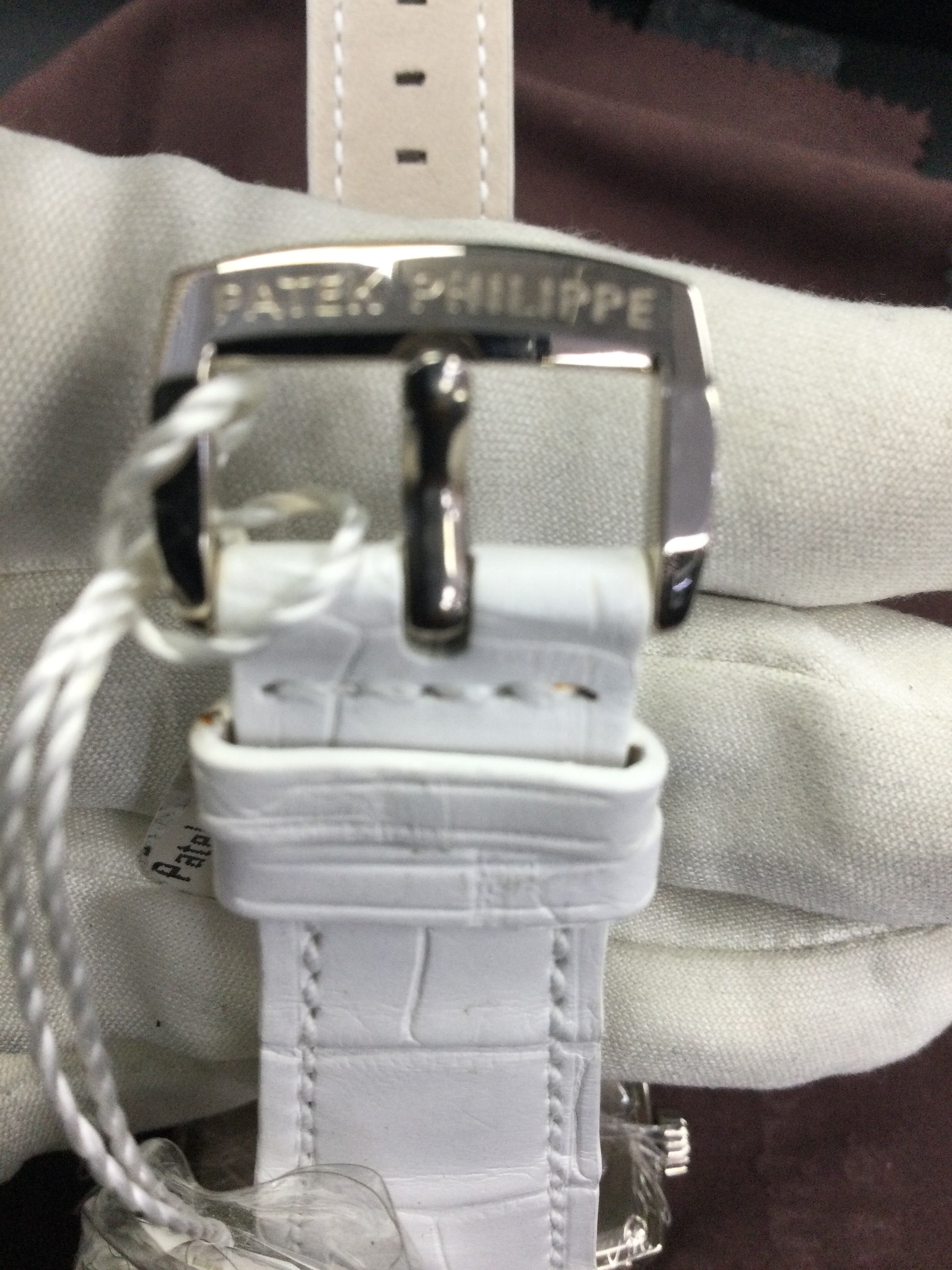 buckle_opened