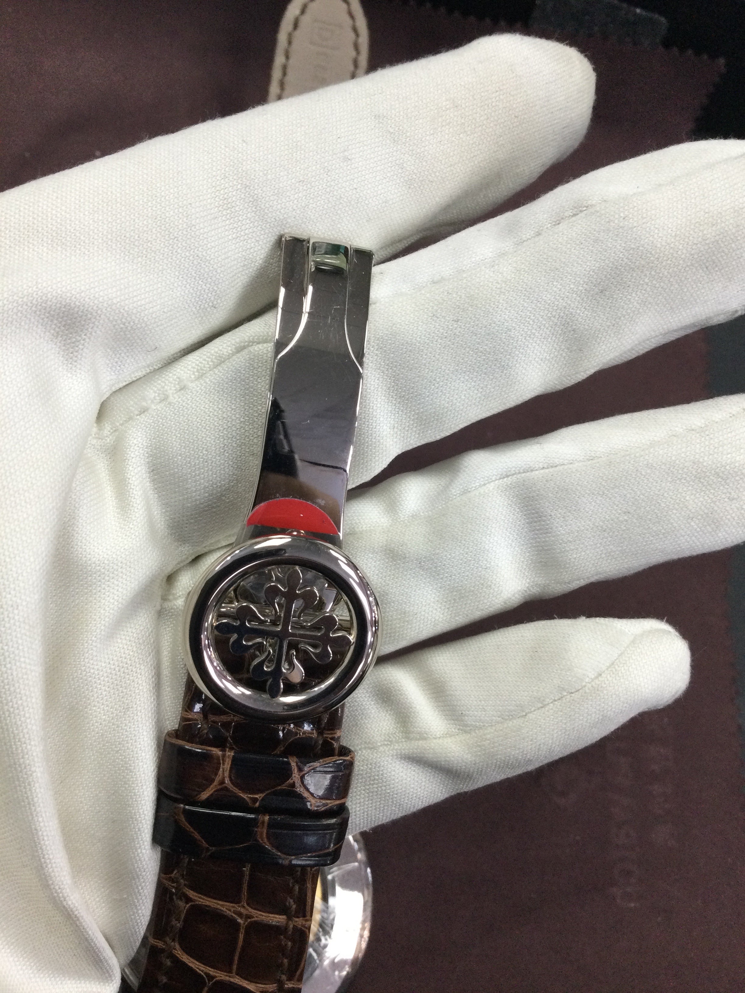 buckle_opened