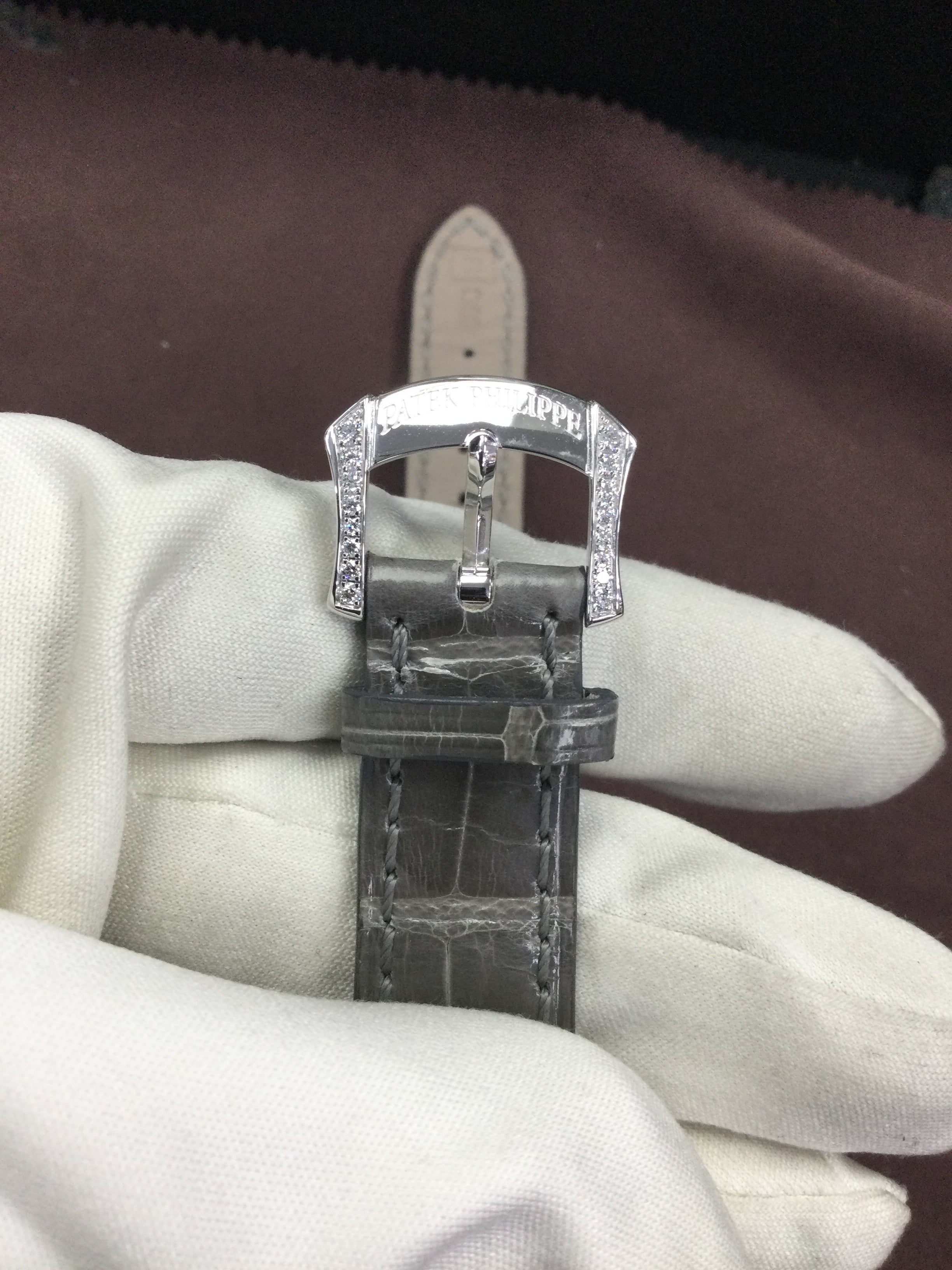 buckle_opened