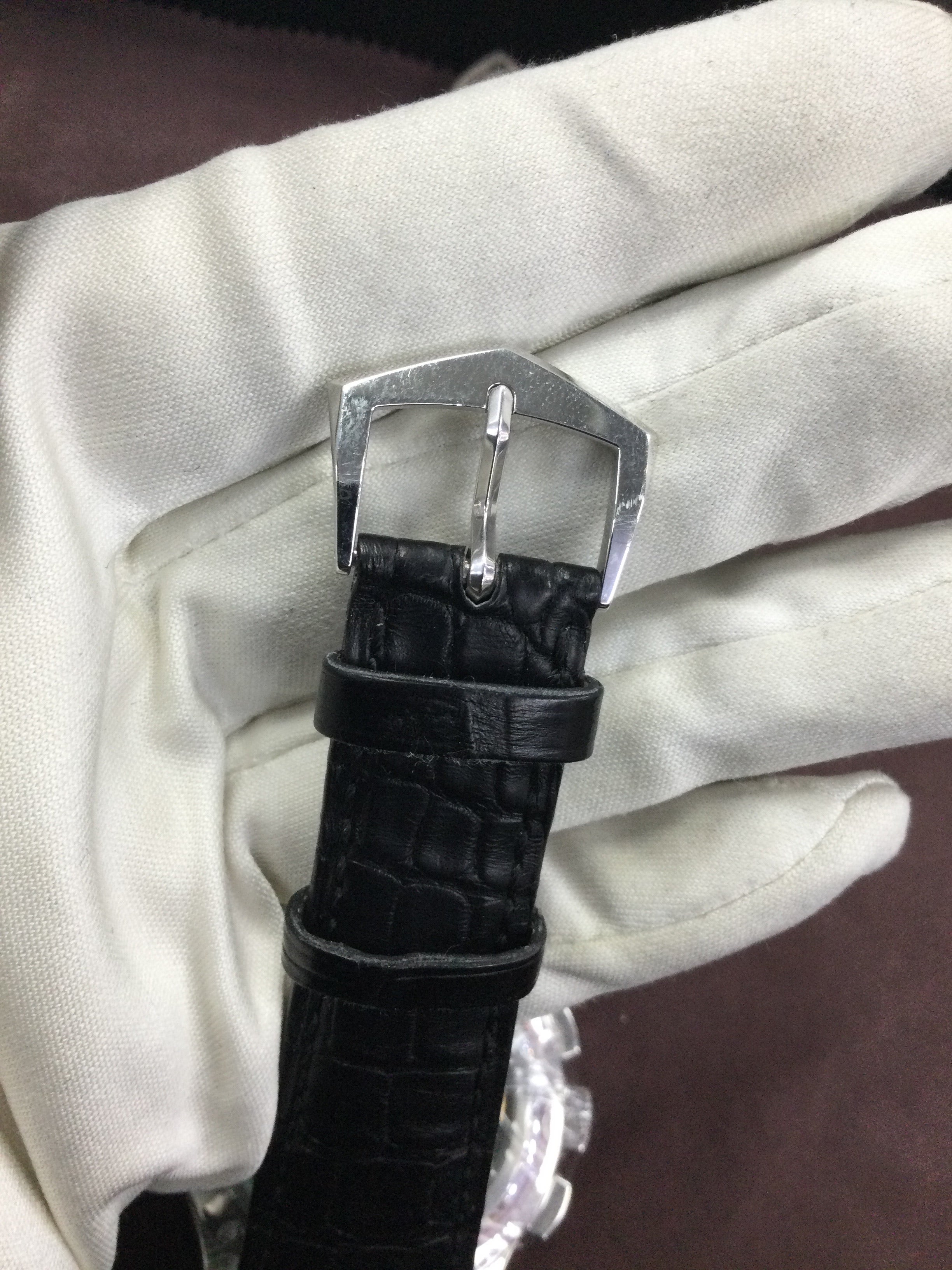 buckle_opened