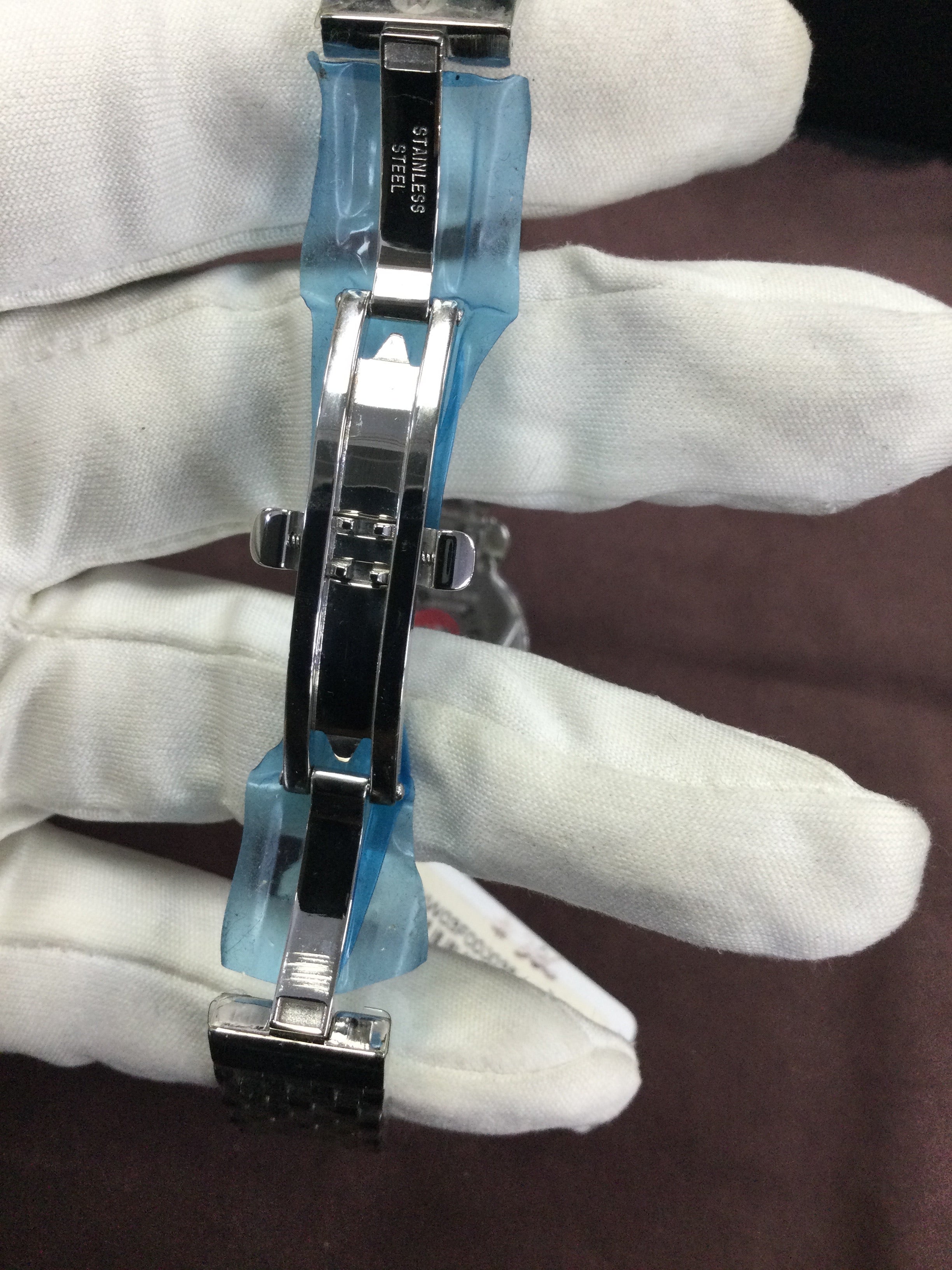 buckle_opened