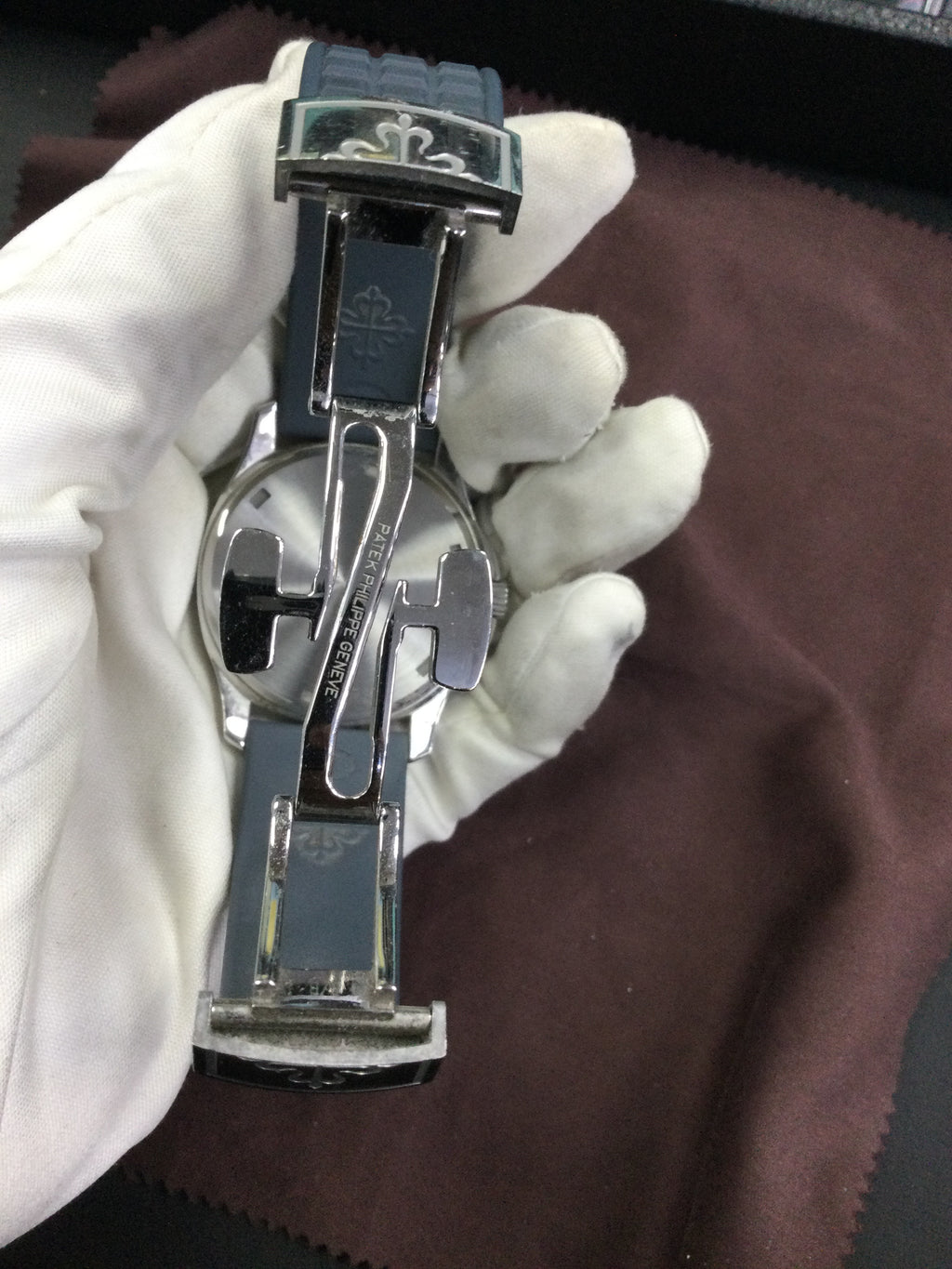 buckle_opened