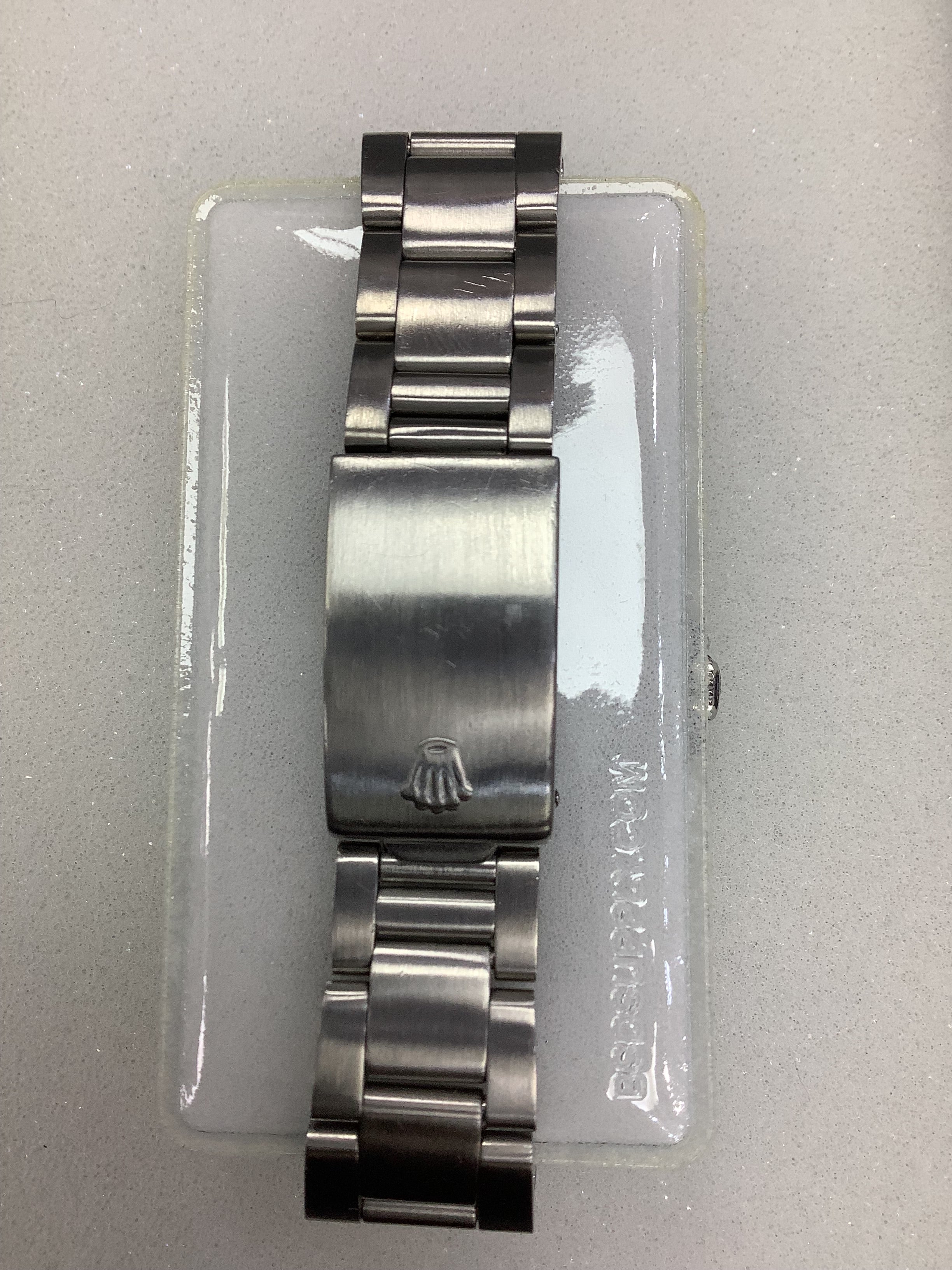 buckle_opened