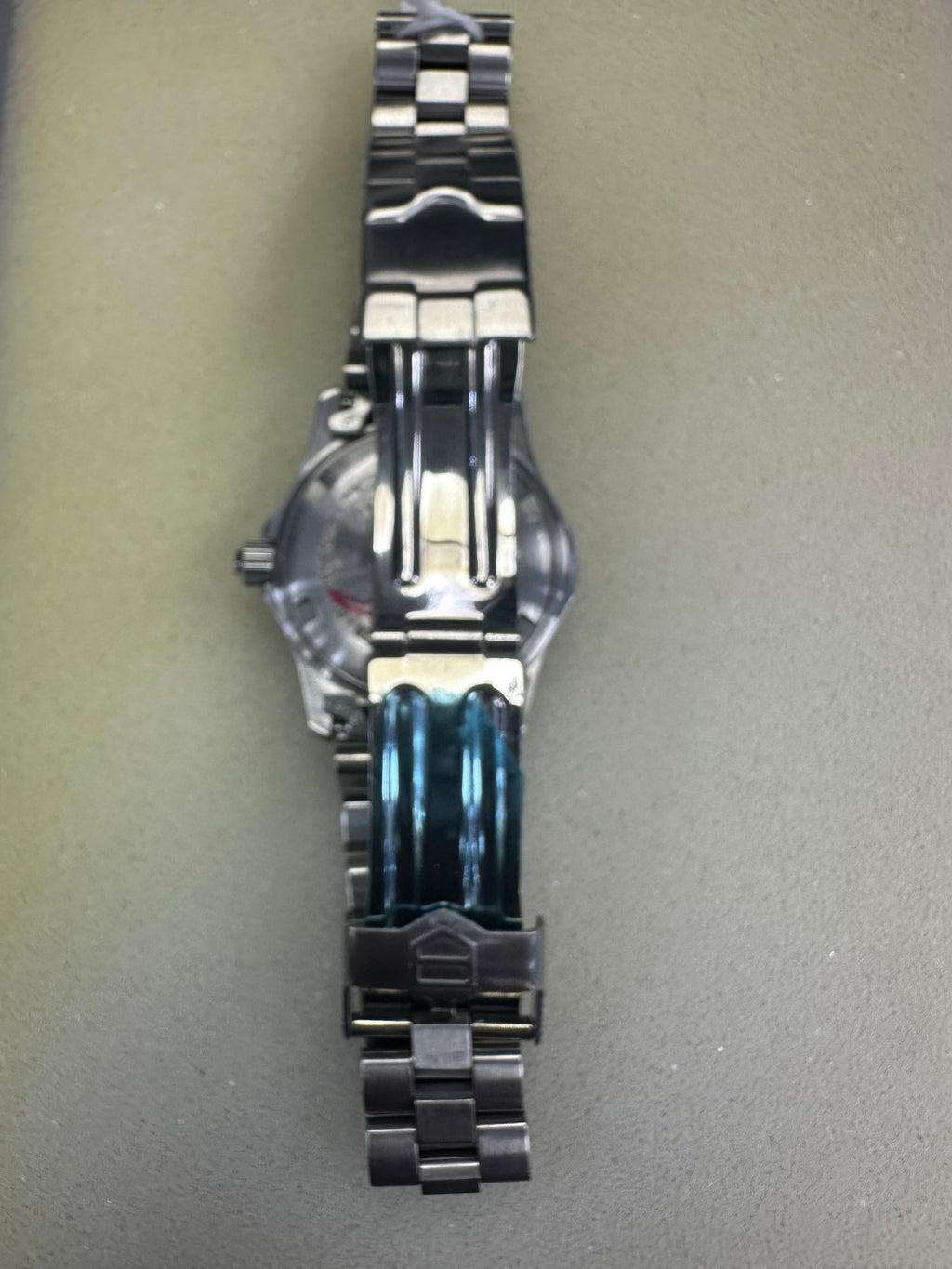 buckle_opened