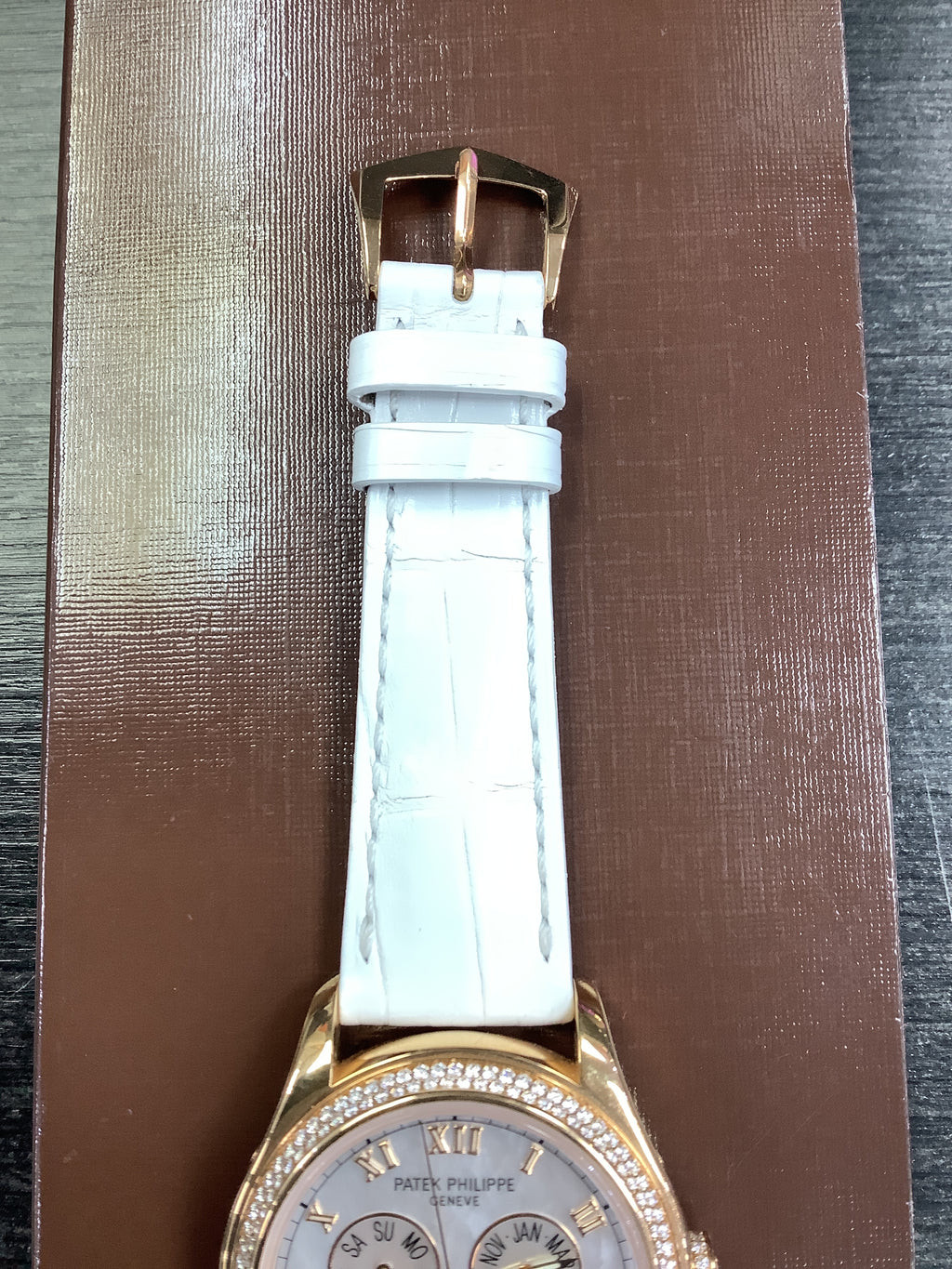 buckle_opened