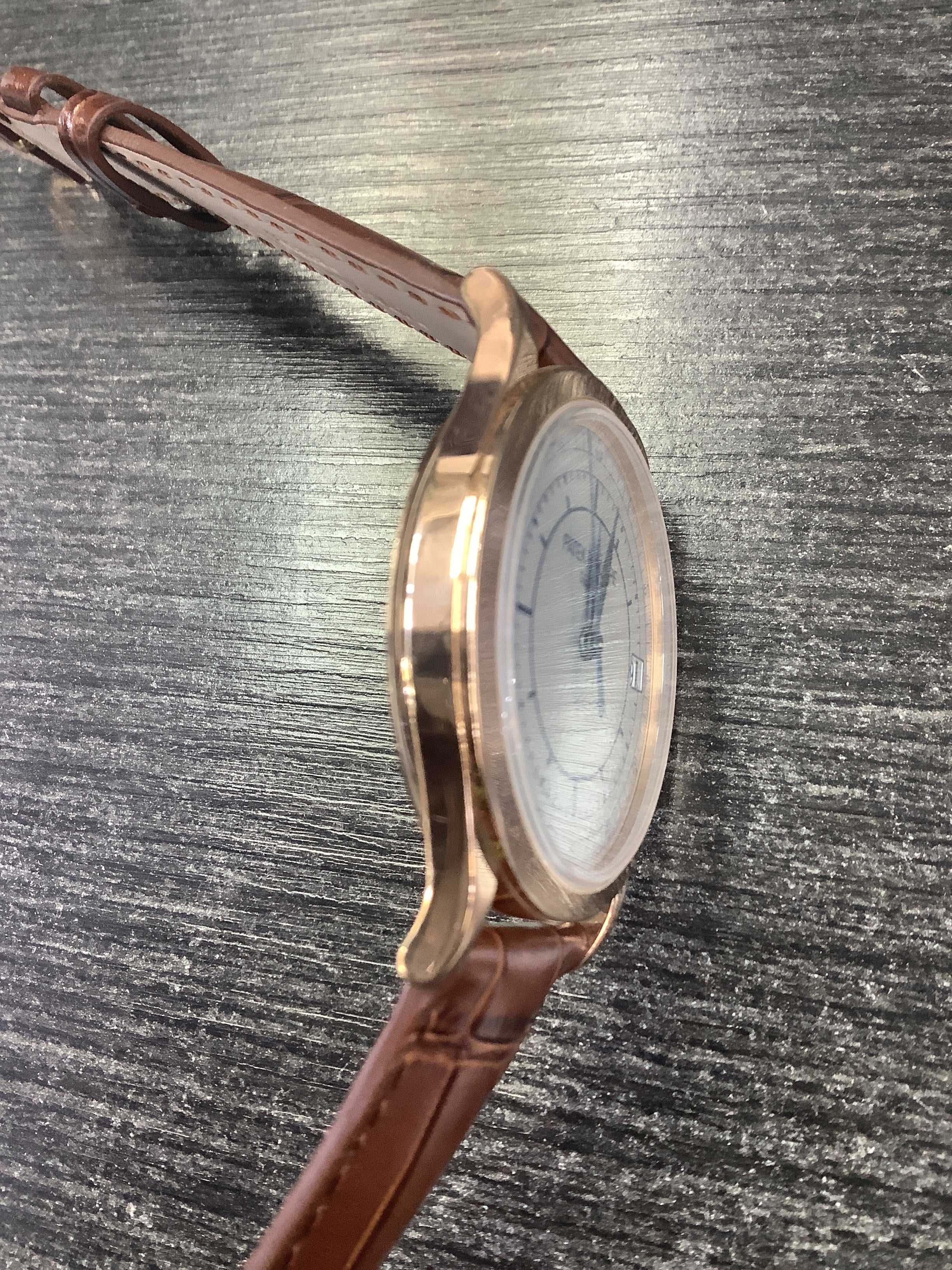 buckle_opened