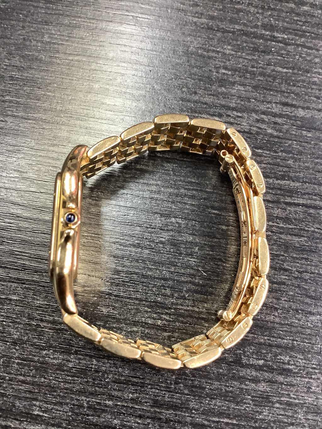 buckle_opened