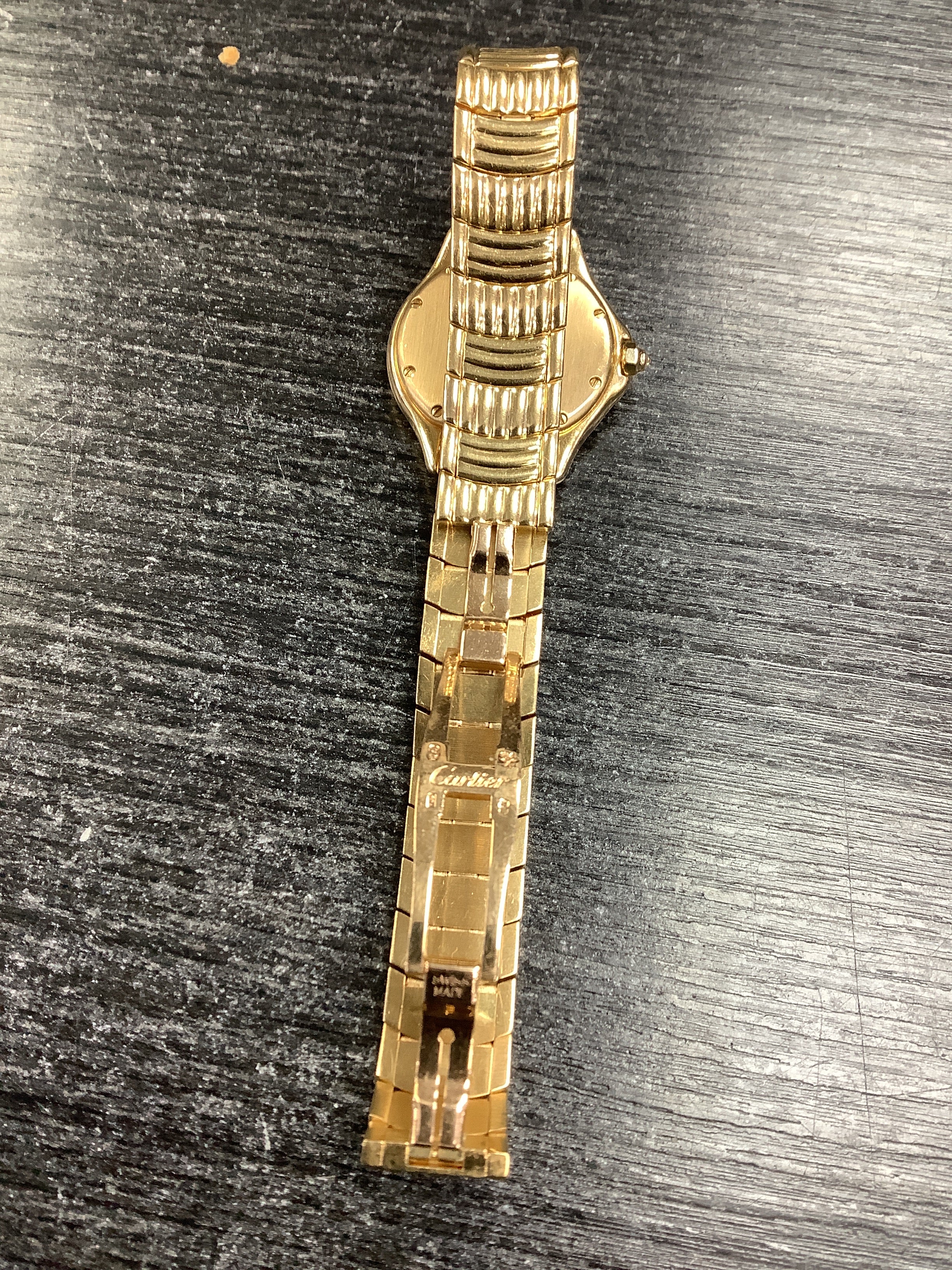 buckle_opened