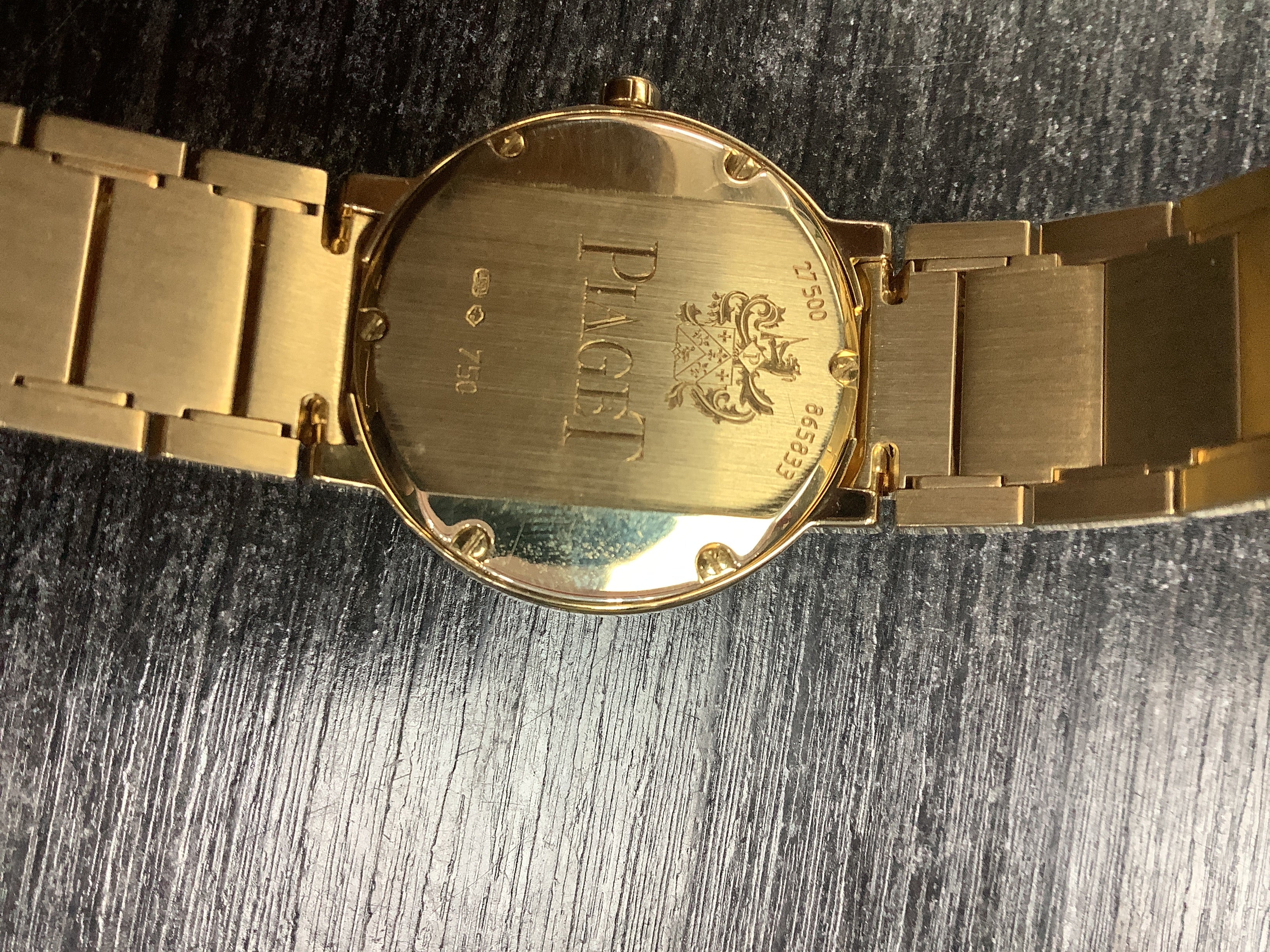 buckle_opened