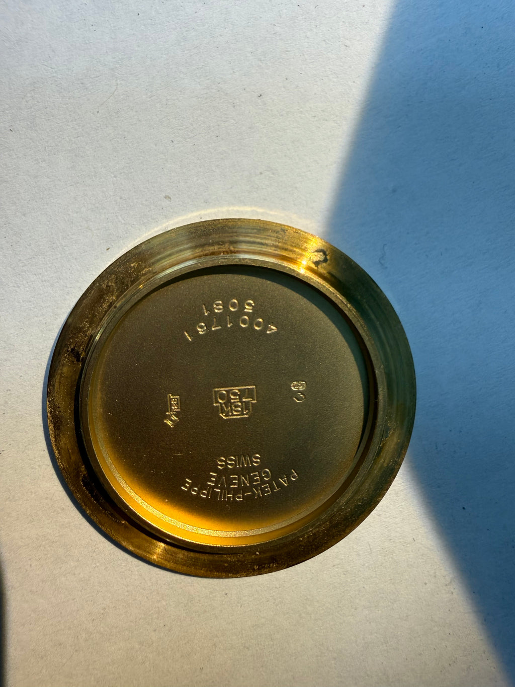 buckle_opened