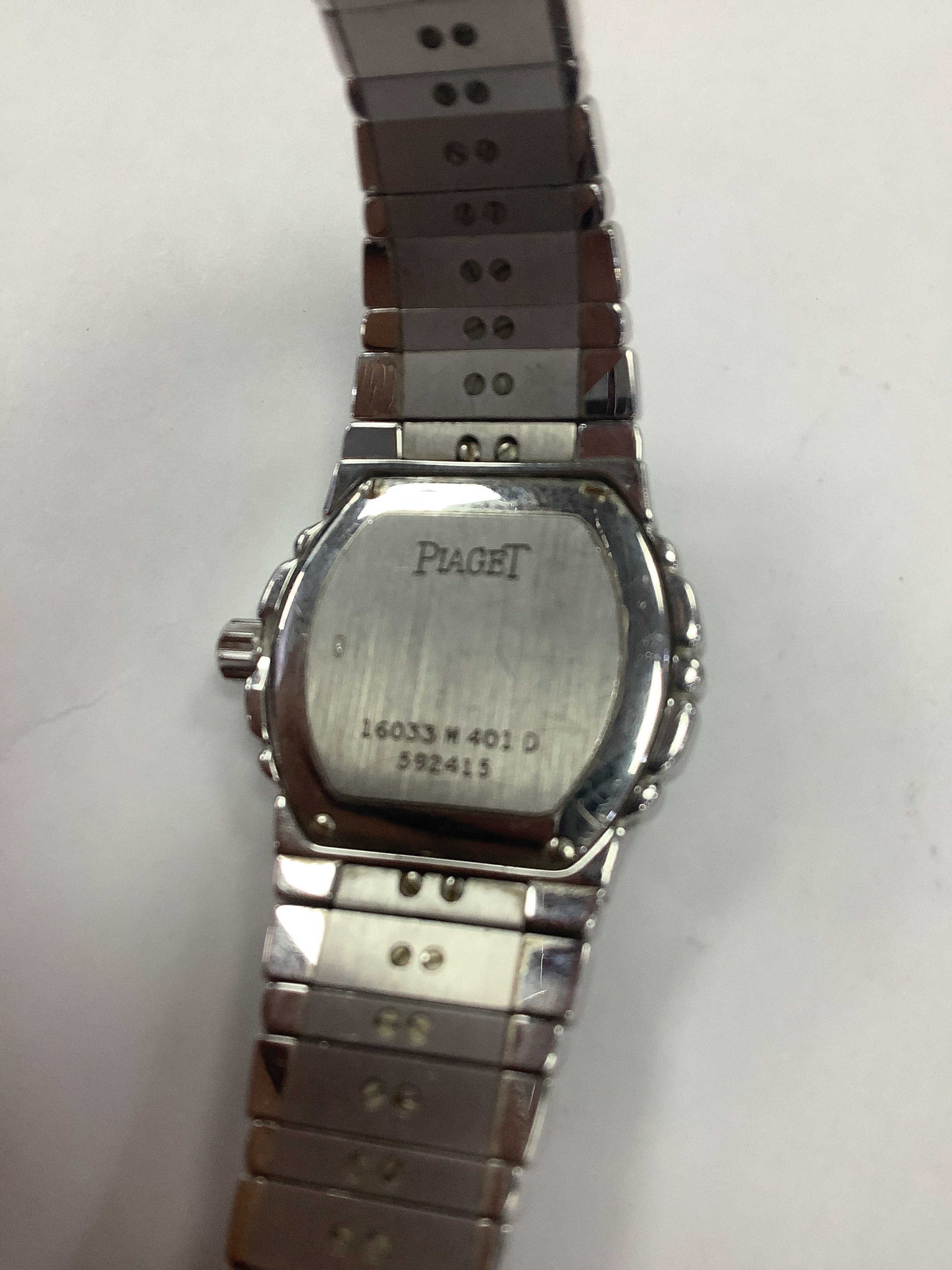 buckle_opened