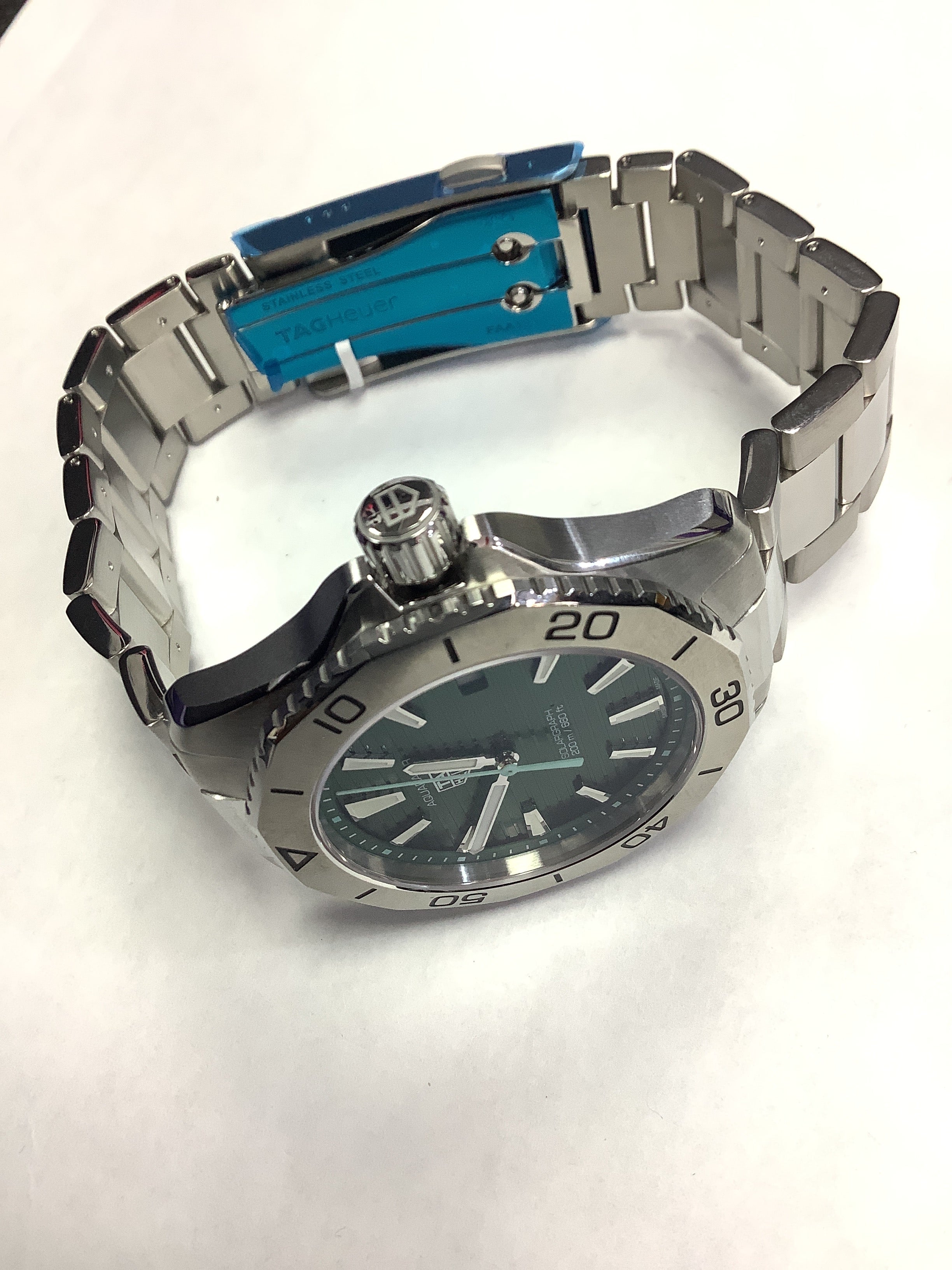 buckle_opened