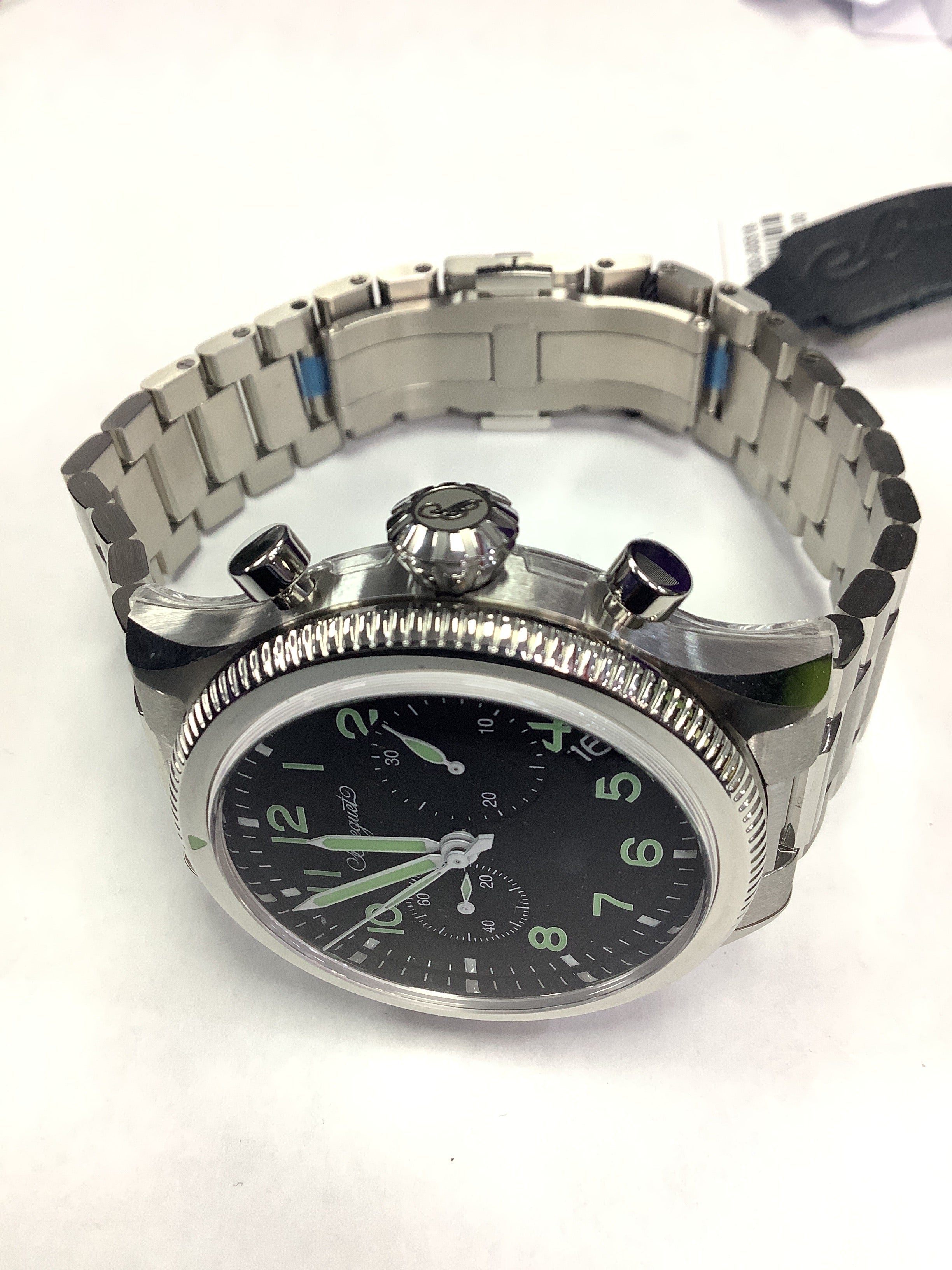 buckle_opened