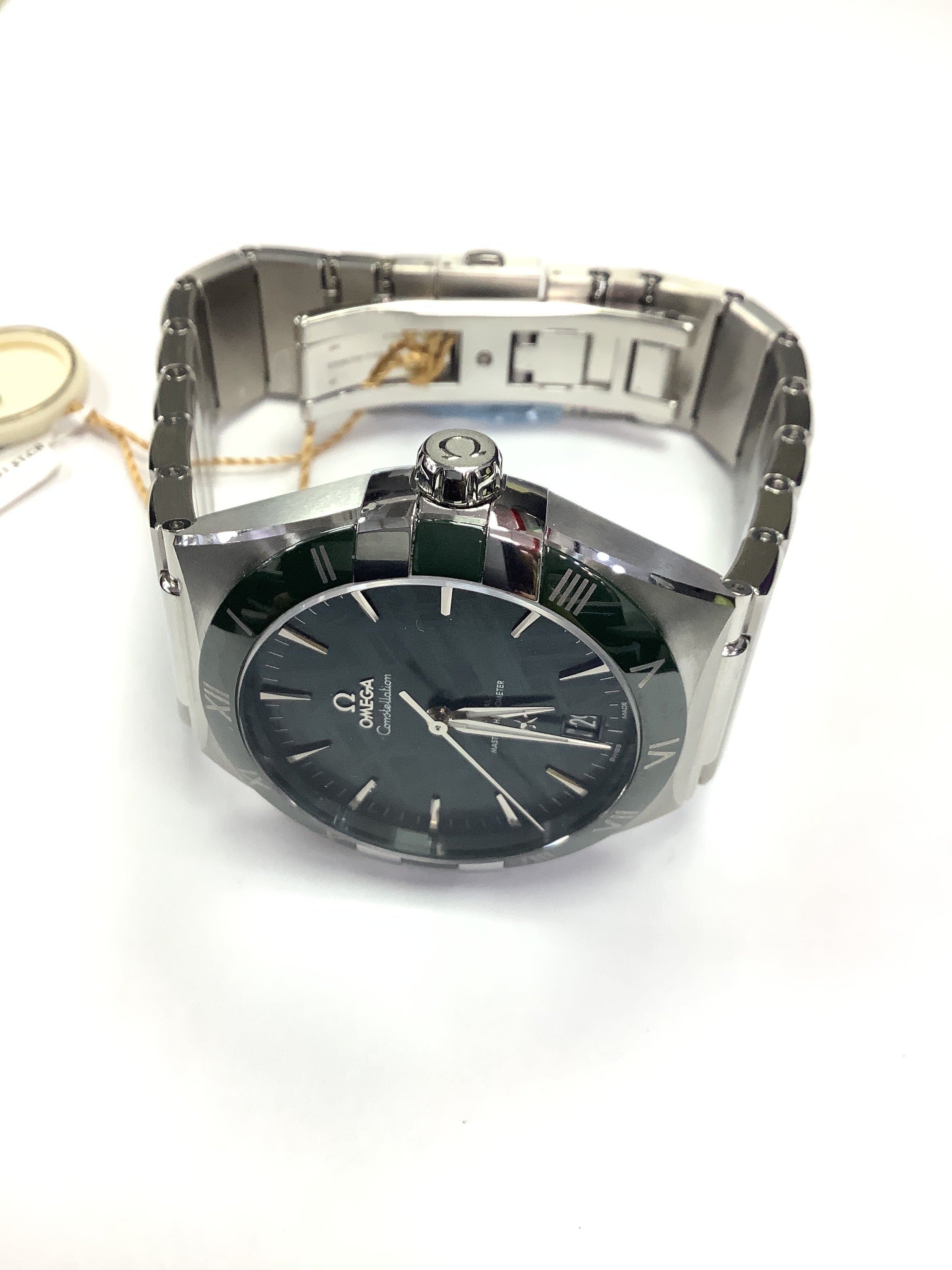 buckle_opened