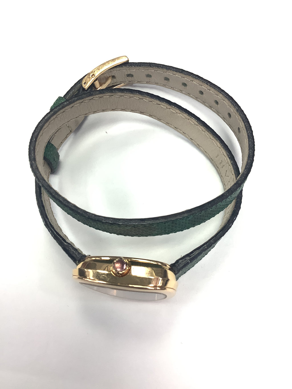 buckle_opened